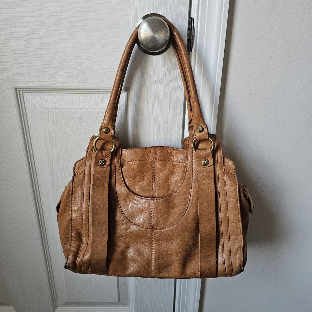 Francesco Biasia Leather Shoulder Bag